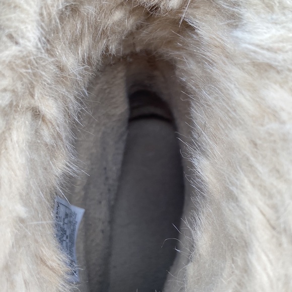 Sorel winter boots Size 9 Brown lace up durable boot. Pre-loved condition - Picture 17 of 17